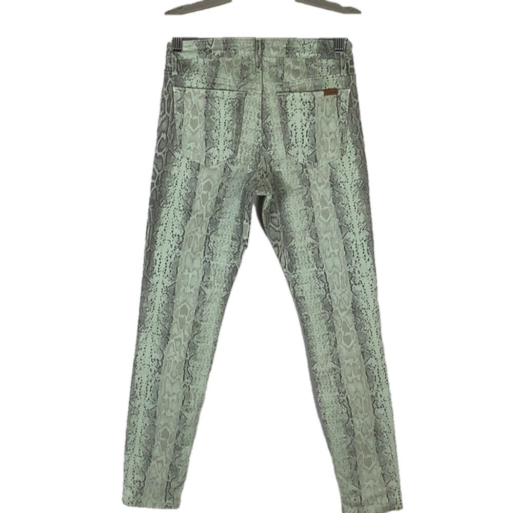 Joe’s Jeans High-Water Jeans